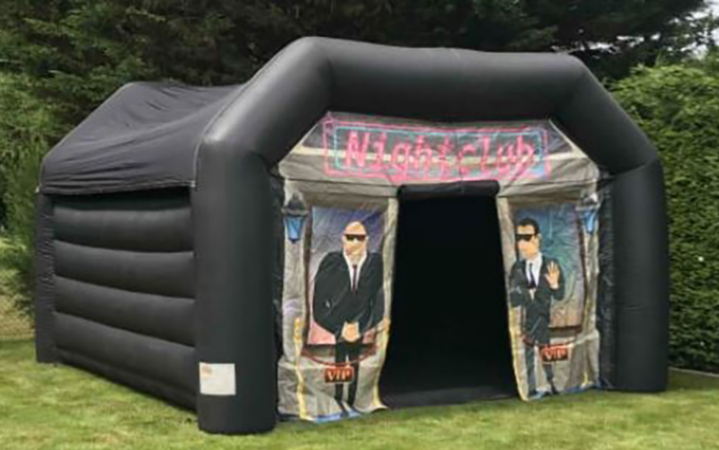Inflatable MAXIBOUNCE Entertainment Suppliers