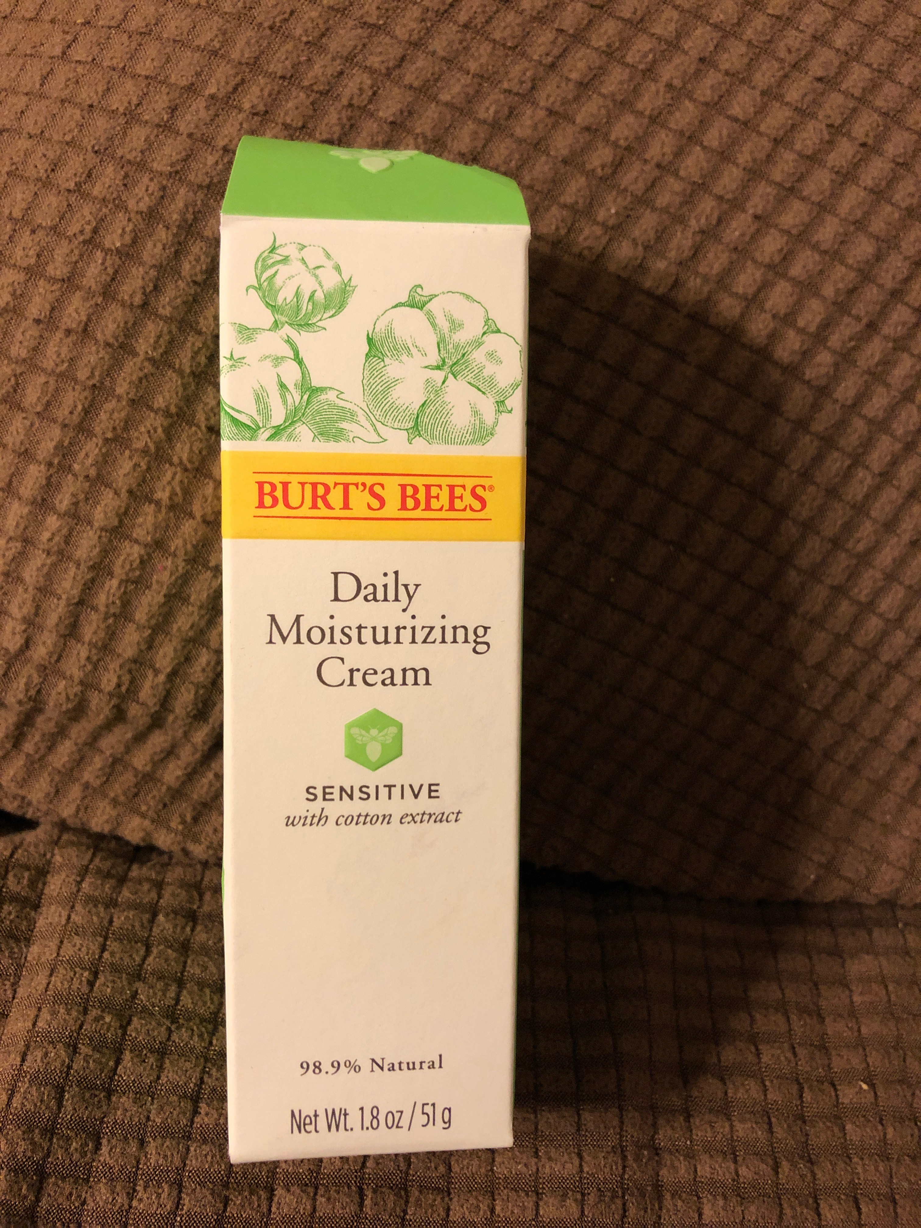 Burt's Bees Daily Face Moisturizer for Sensitive Skin 1.8oz *open box