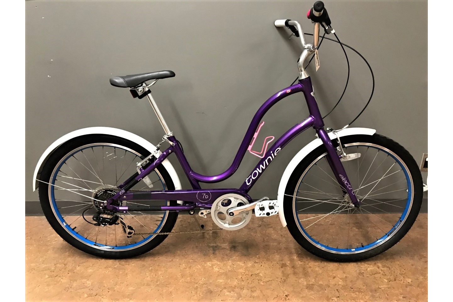 USED Electra Townie 7D purple Revolution Cycle
