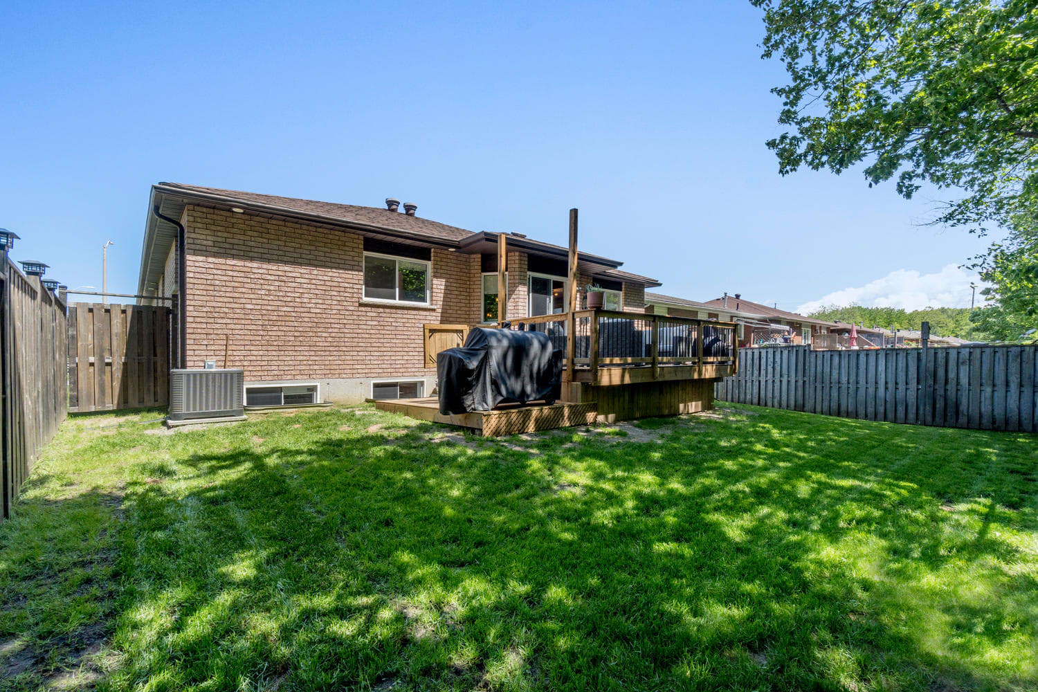 SOLD Beautiful Bungalow in Barrie! Barry Cohen Homes Toronto