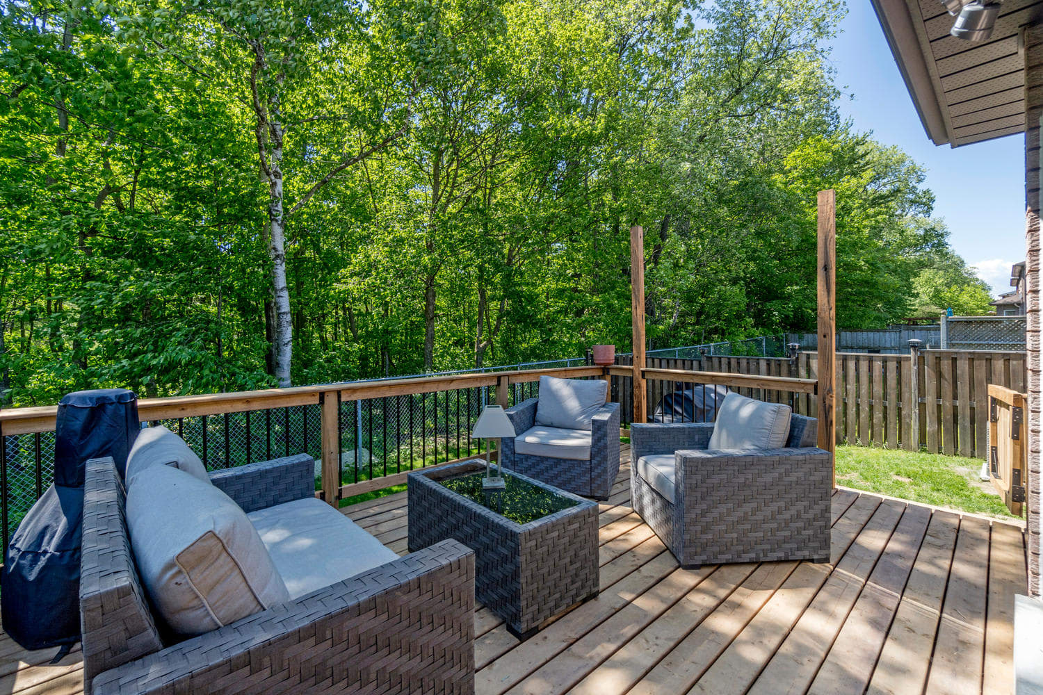 SOLD Beautiful Bungalow in Barrie! Barry Cohen Homes Toronto