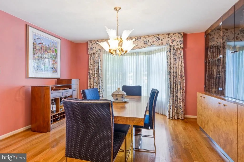 112 Bridle Lane Lower Gwynedd, PA 19002 The Gedney Group