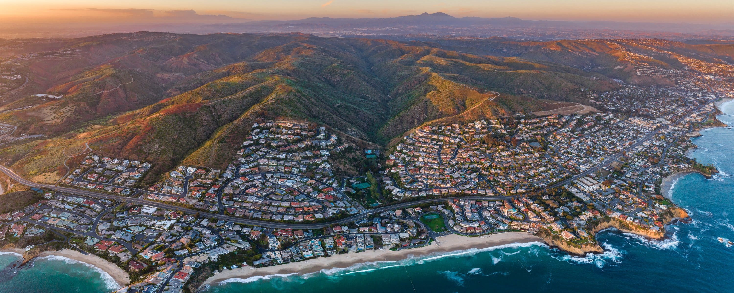 Emerald Bay Collection Maura Short Emerald Bay & Laguna Beach Real