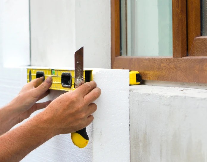 Combiner fenêtres et isolation extérieure (ITE) le guide complet