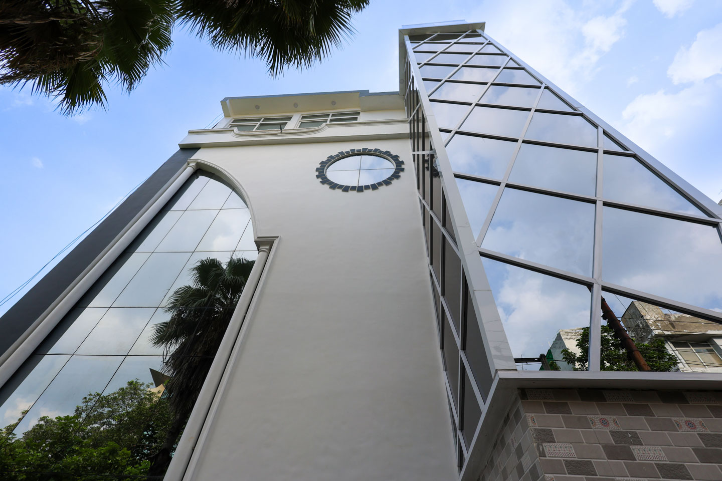 Sharkspace Sector 63 Coworking Space and Shared Office Space in