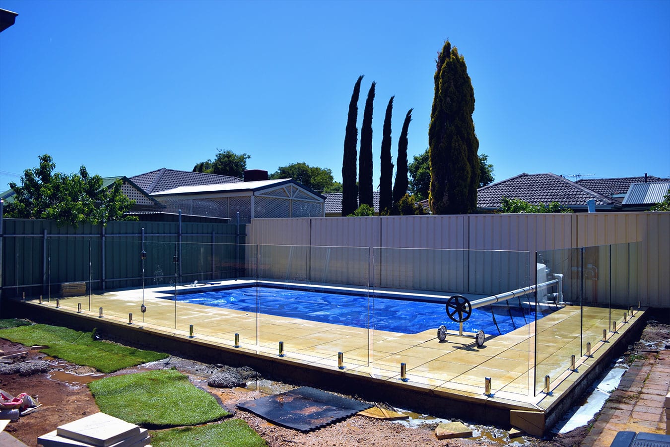 Premium Quality GLASS POOL FENCING, Supply & Install. FREE Quotes