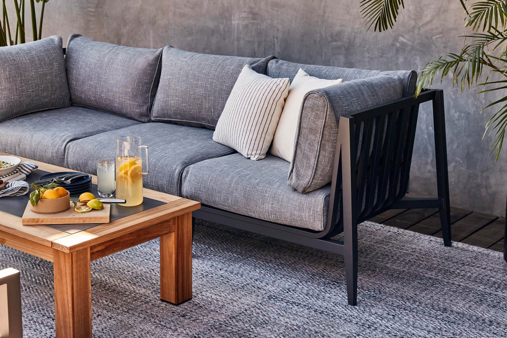 1188 EcoFriendly Outdoor Rug · Outer