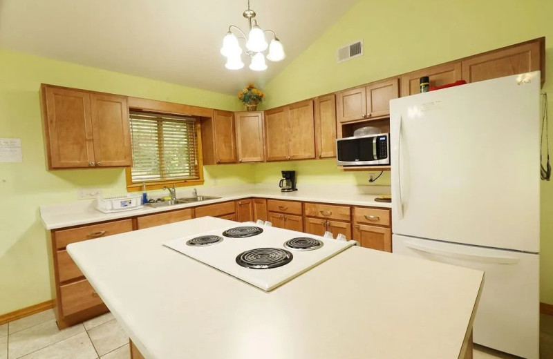 Newlands Lodge (Lakeview, AR) Resort Reviews