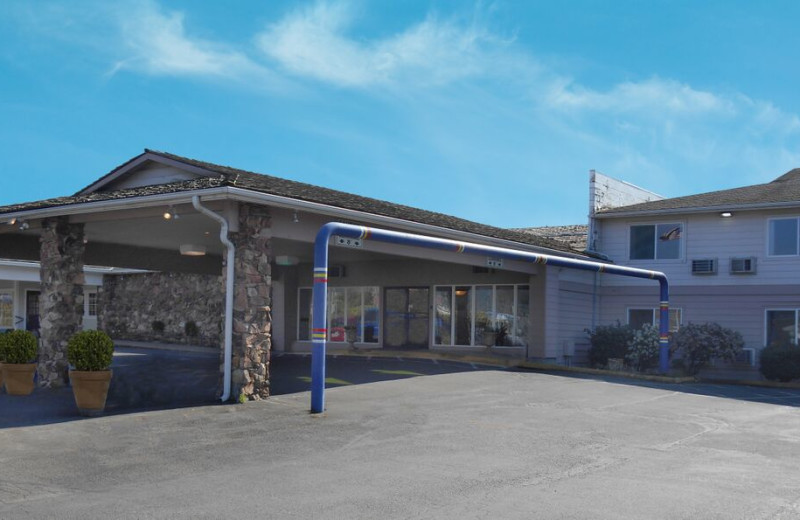 GuestHouse Inn & Suites Eugene (Springfield, OR) Resort Reviews