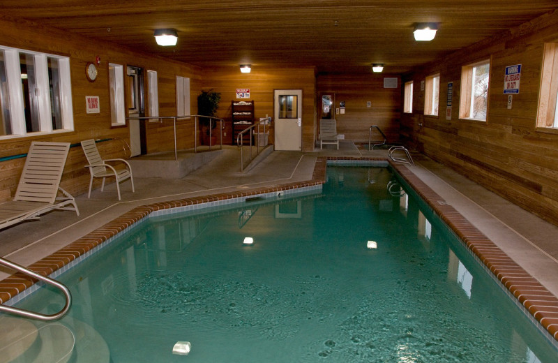 The Garibaldi House Inn & Suites (Garibaldi, OR) Resort Reviews