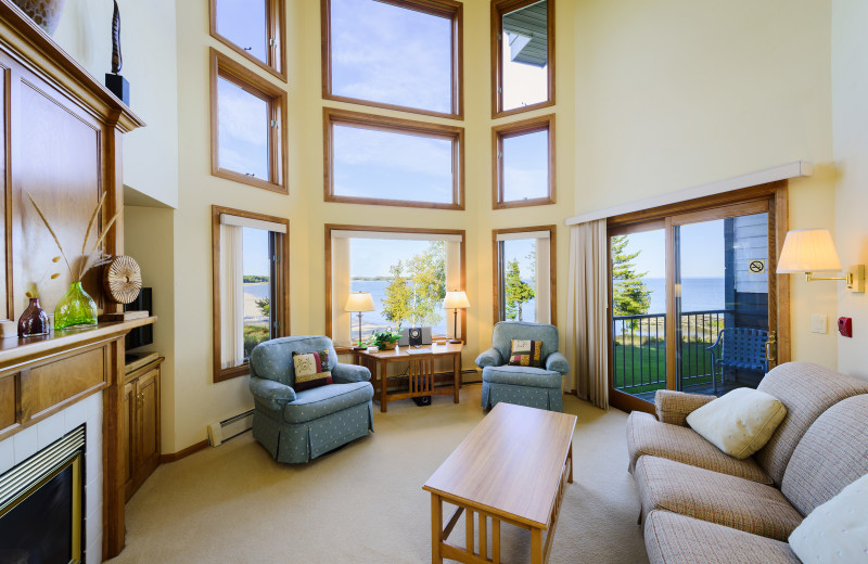 Glidden Lodge Beach Resort (Sturgeon Bay, WI) Resort Reviews