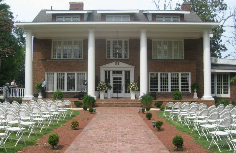 Barrington House (Dunn, NC) Resort Reviews