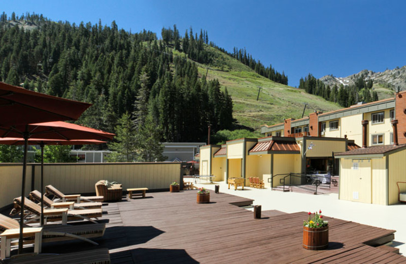 Red Wolf Lodge at Squaw Valley Condos (Olympic Valley, CA) Resort