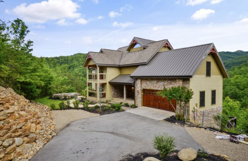 Stony Brook Cabins LLC (Gatlinburg, TN) Resort Reviews