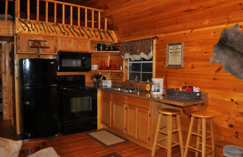 Diamonds Old West Cabins (Murfreesboro, AR) Resort Reviews