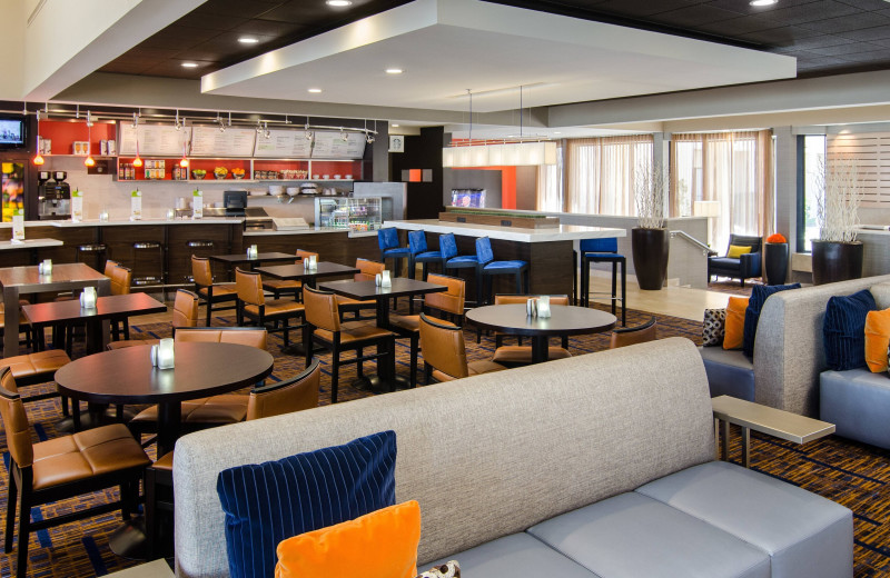 Courtyard by Marriott Greenville Haywood Mall (Greenville, SC) Resort