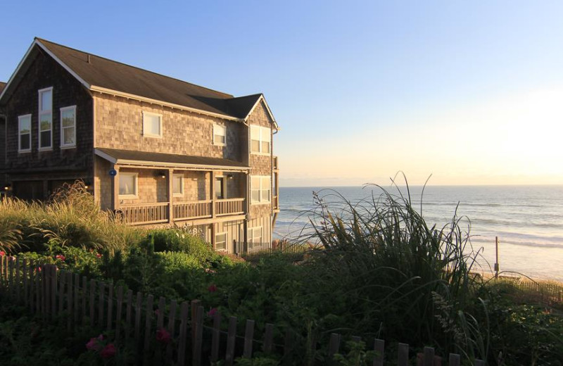 Beachfront Vacation Rentals (Lincoln City, OR) Resort Reviews