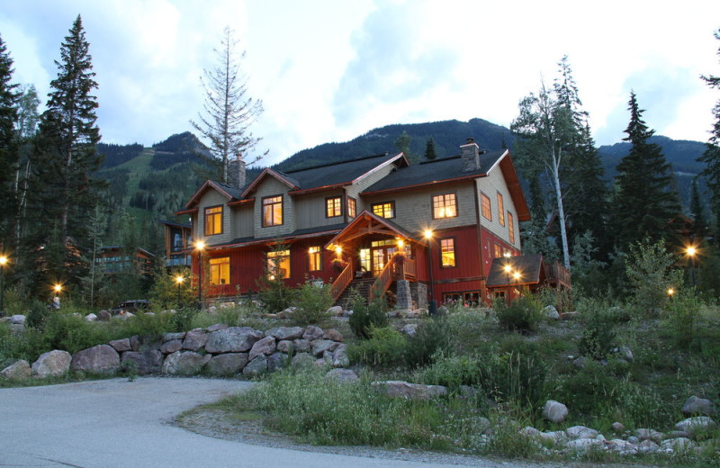 Copper Horse Lodge (Golden, British Columbia) Resort Reviews