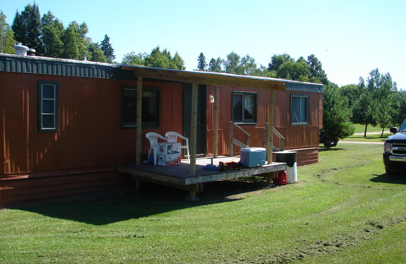 Dixon Lake Resort (Squaw Lake, MN) Resort Reviews