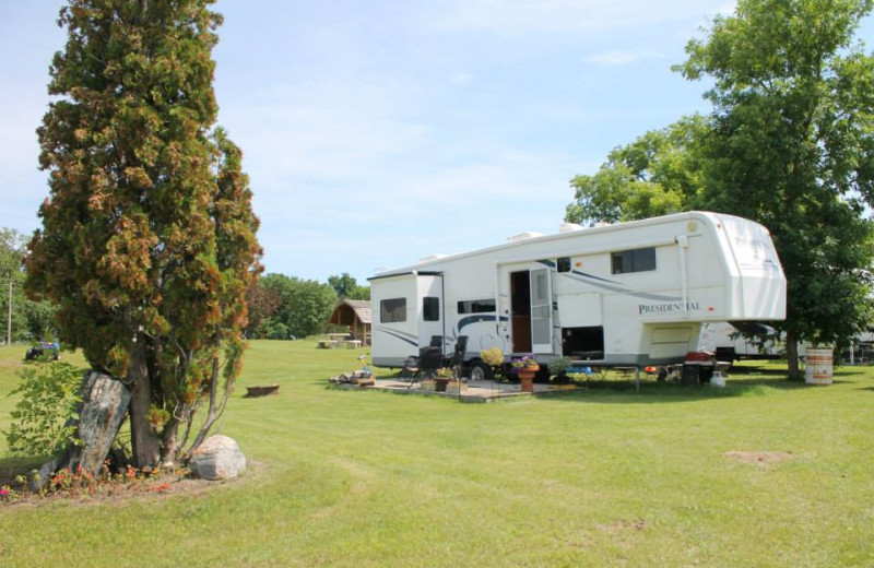 Heisler's Country Camping (Vergas, MN) Resort Reviews