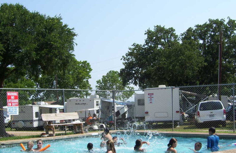 The Edgewater Waterfront Cottages & RV Park (Buchanan Dam, TX) Resort