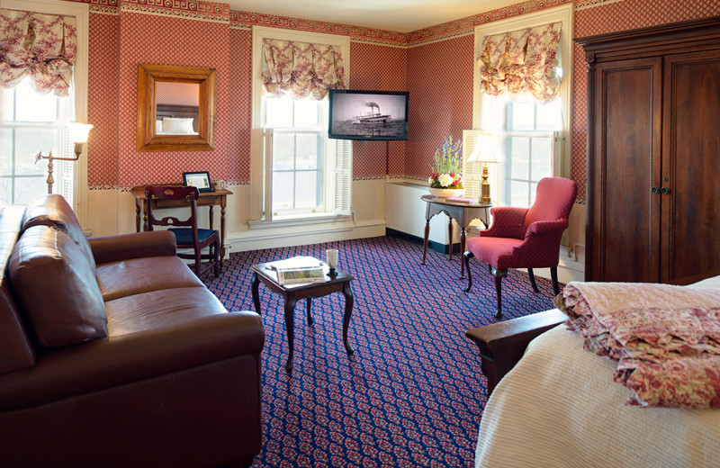 St. James Hotel (Red Wing, MN) Resort Reviews