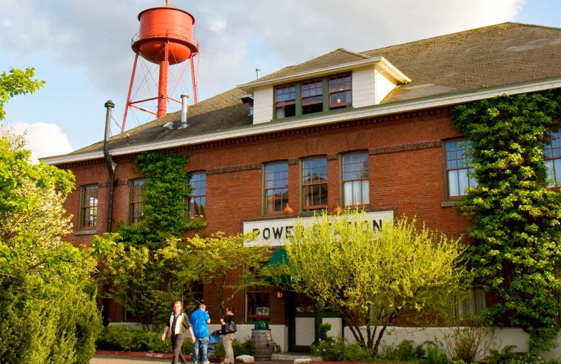 Edgefield Powerstation Theater (Troutdale, OR) Resort Reviews