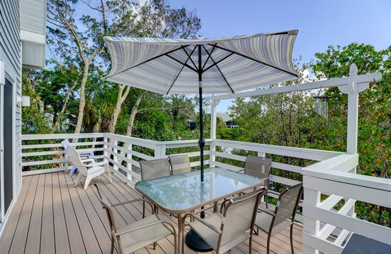 Captiva Vacation Rentals Kingfisher Cottage Eclectic & Fun West
