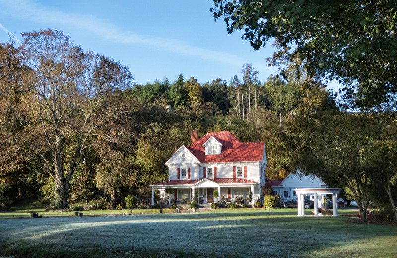 Doughton Hall Bed & Breakfast (Laurel Springs, NC) Resort Reviews
