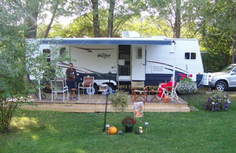 Baraboo Hills Campground (Baraboo, WI) Resort Reviews