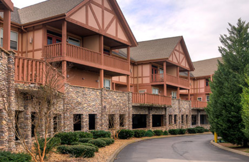 Pigeon Vacation Rentals Bear Run Falls Condo 3202 RAL