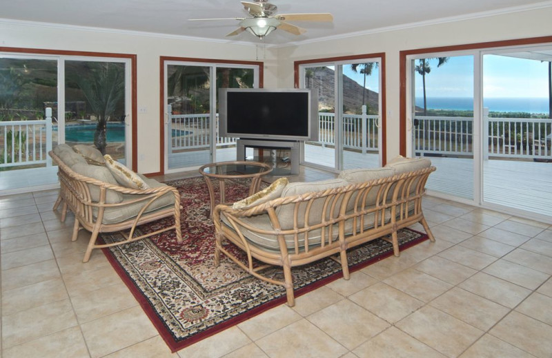 Hawaiian Vacation Rentals (Honolulu, HI) Resort Reviews