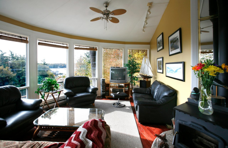 Trinity House Inn (Gananoque, Ontario) Resort Reviews