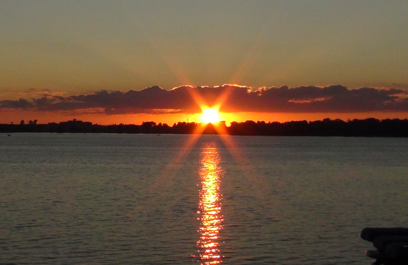 Delavan Lake Resort (Delavan, WI) Resort Reviews