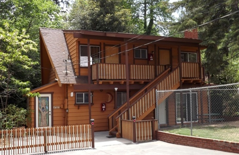 Sleepy Hollow Cabins & Hotel (Crestline, CA) Resort Reviews