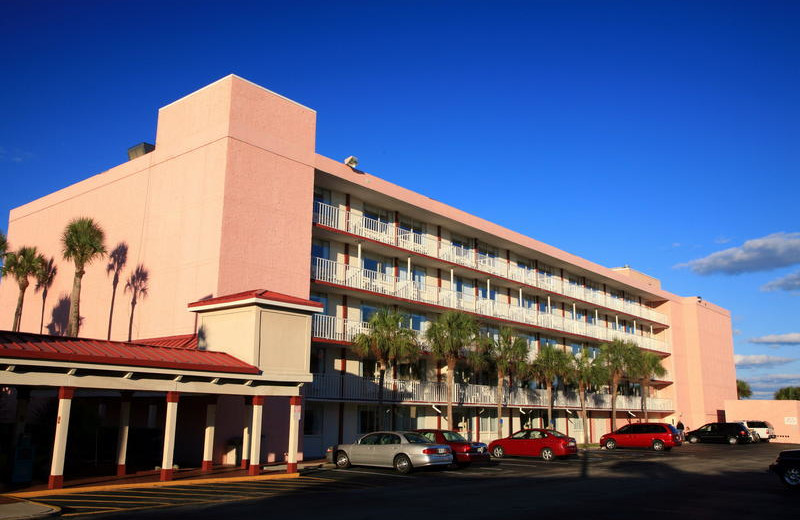 Holiday Isle Oceanfront Resort (St. Augustine, FL) Resort Reviews