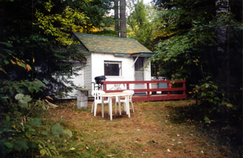 Bracebridge Vacation Rentals Cottage The Ojibway Summer Cottage is