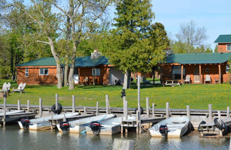 Papins Log Cabin Resort (Drummond Island, MI) Resort Reviews