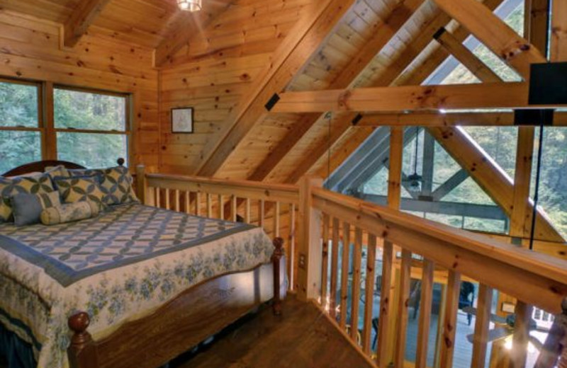 Blue Ridge Vacation Rentals Cabin Charming, Rustic 3Bedroom