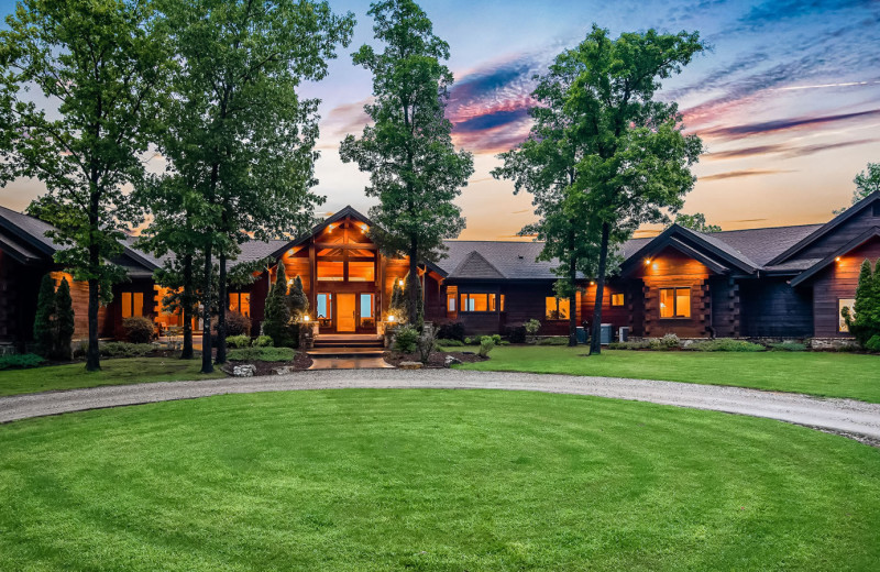 The White River Inn (Cotter, AR) Resort Reviews