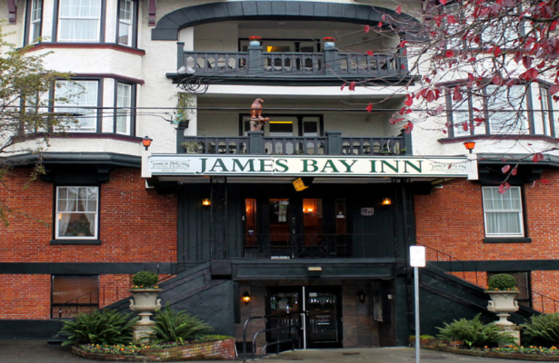 James Bay Inn Hotel, Suites & Cottage (Victoria, British Columbia