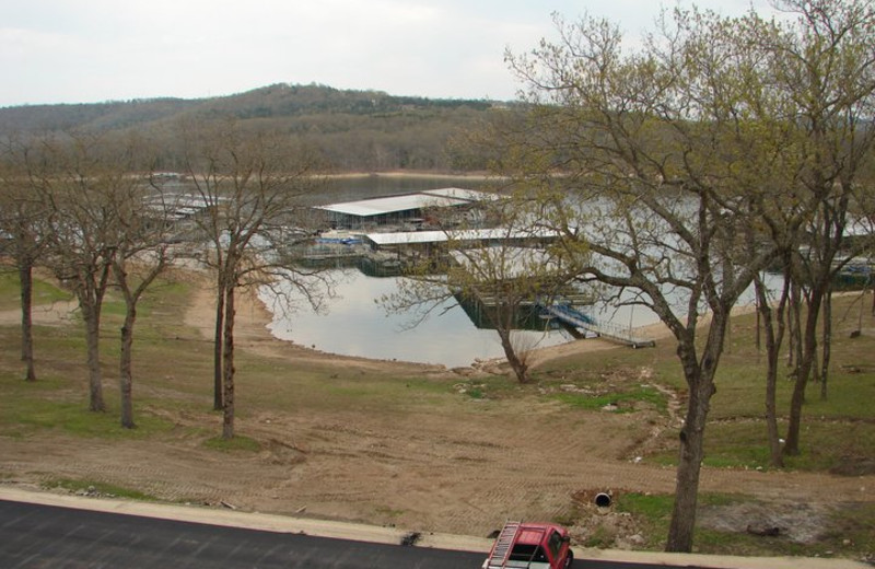 Port of Kimberling Marina & Resort (Kimberling City, MO) Resort