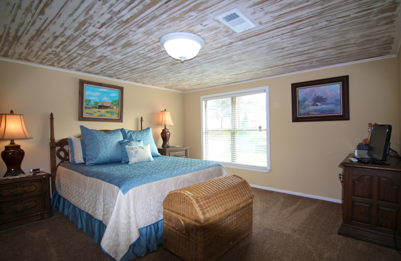 Front Desk Vacation Rentals (Marble Falls Lake LBJ, TX) Resort