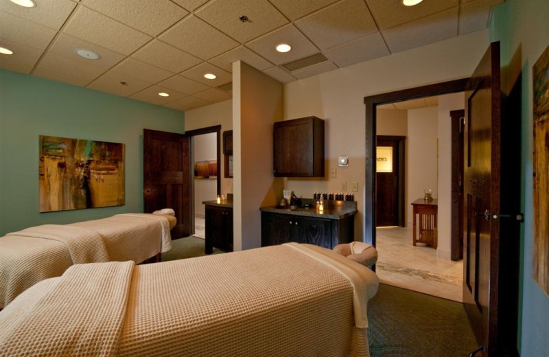 Chase on the Lake (Walker, MN) Resort Reviews