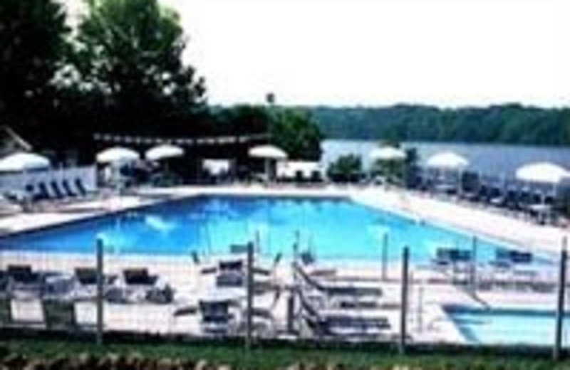 Hueston Woods Lodge & Conference Center (College Corner, OH) Resort Reviews