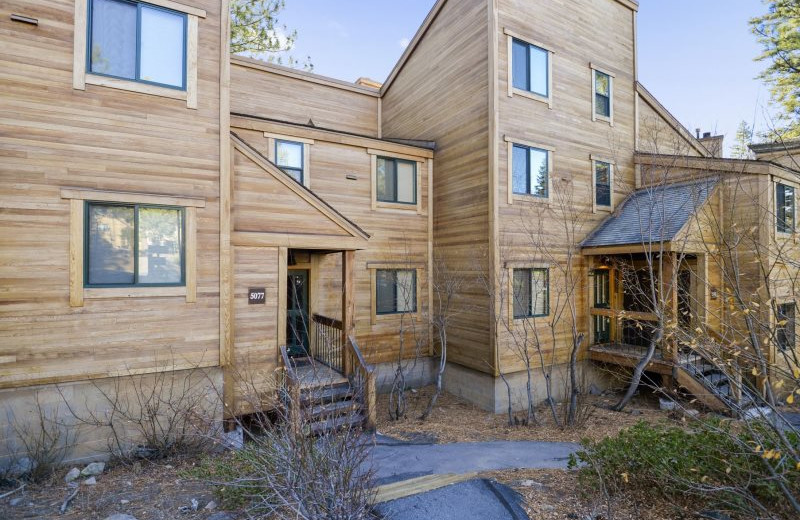 Truckee Vacation Rentals Condo Northstar Dog Friendly Townhome