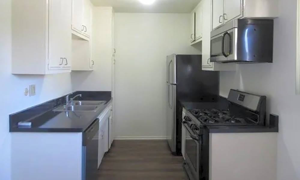 Budget apartments for rent in Studio City, Los Angeles