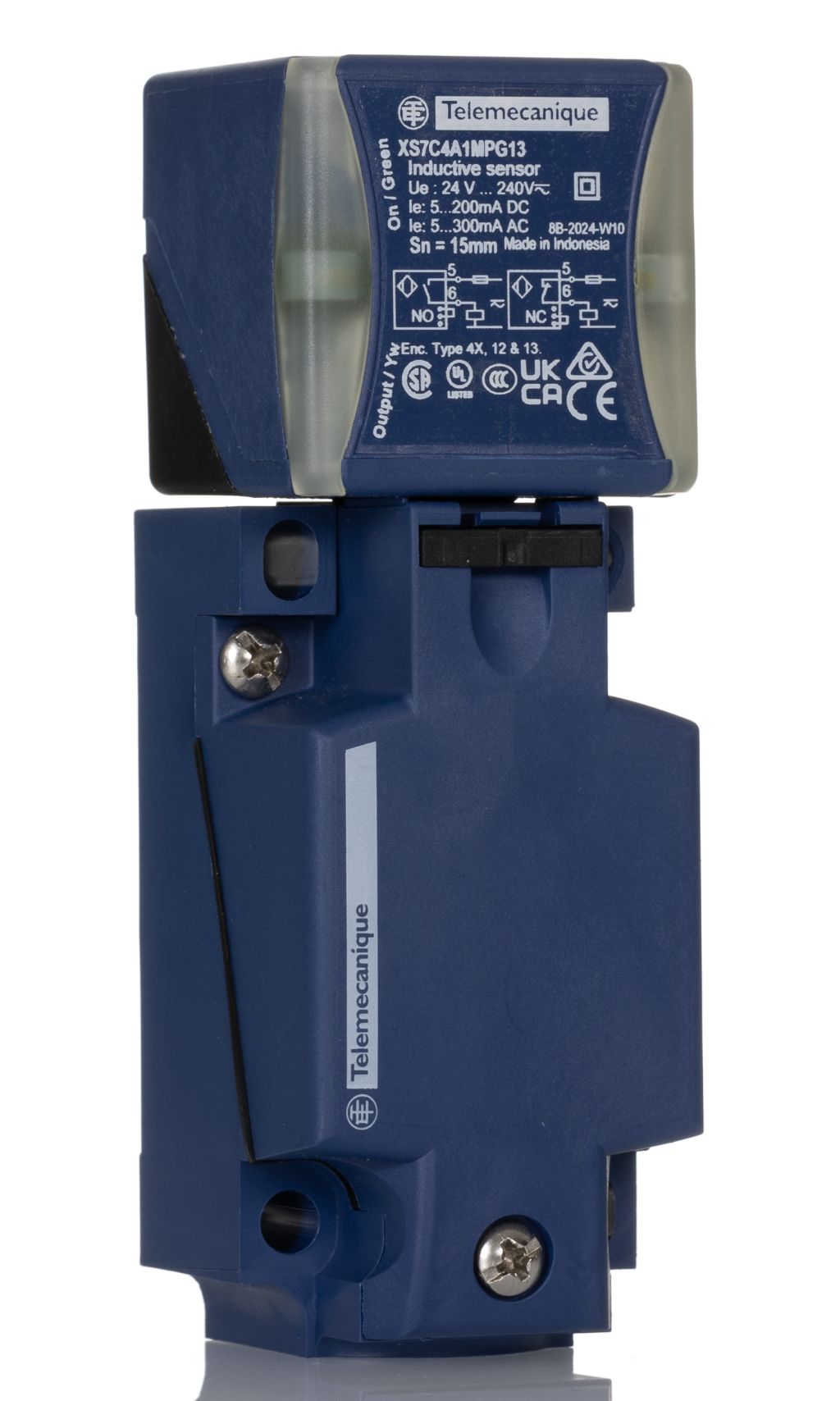 Telemecanique Sensors Inductive Proximity Sensor Block, 15 mm Detection, IP65, IP67, IP69K