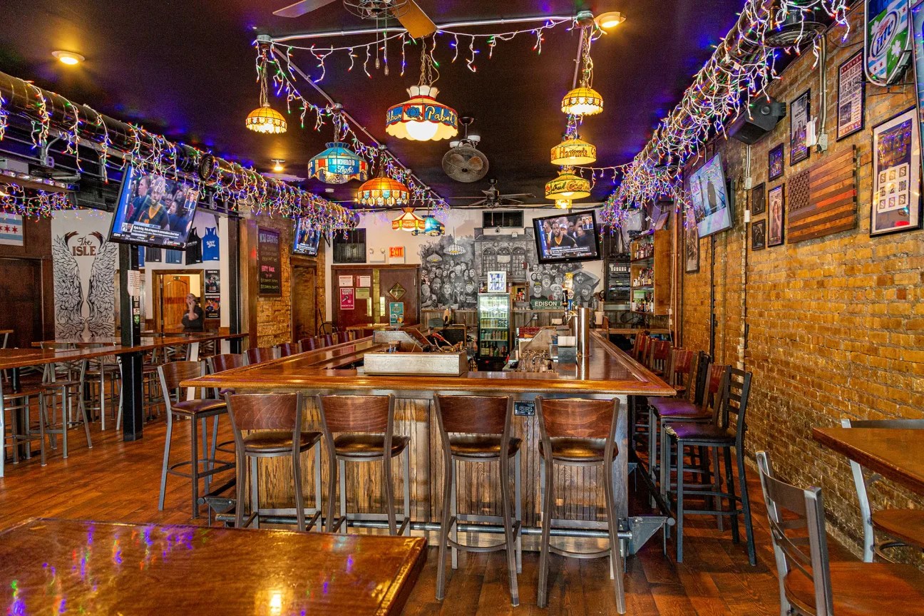 Emerald Isle Edison Park, Chicago, IL