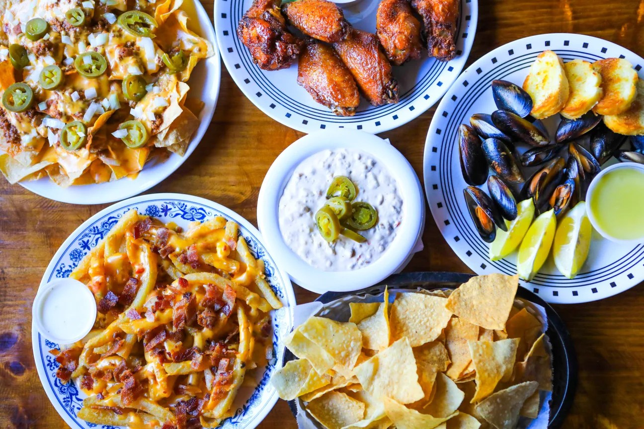 Hardtails bar & Grill TX